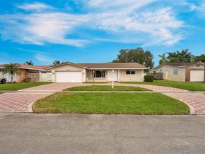 5113 Mckinley St, Hollywood FL 33021