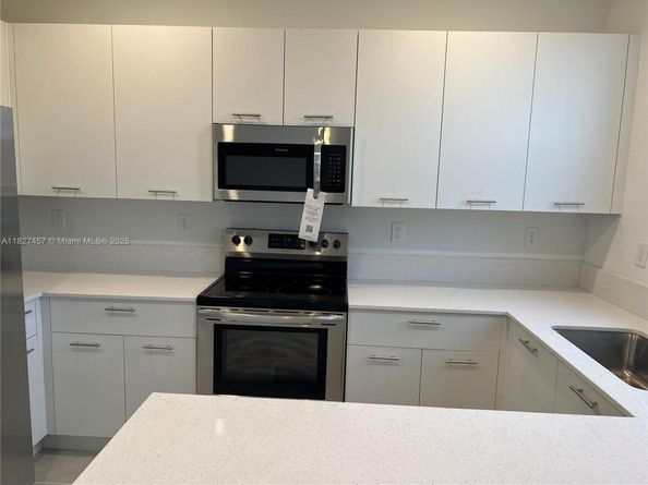 2329 NW 122nd Ter ., Miami FL 33167