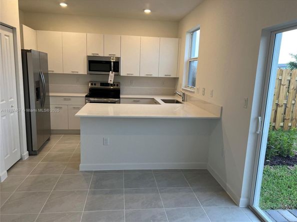 2329 NW 122nd Ter ., Miami FL 33167