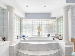 16701 SW 84th Ct, Palmetto Bay FL 33157