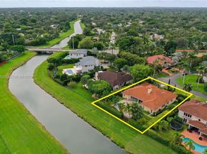 16701 SW 84th Ct, Palmetto Bay FL 33157