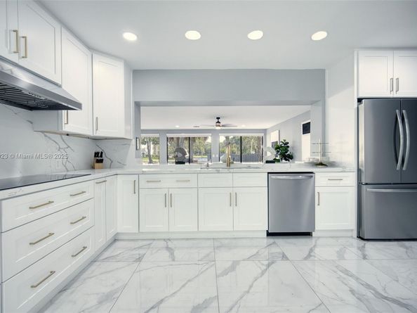 1030 SW 14th Ter, Fort Lauderdale FL 33312