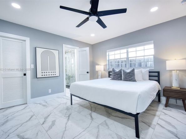 1030 SW 14th Ter, Fort Lauderdale FL 33312