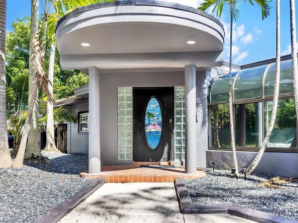 1030 SW 14th Ter, Fort Lauderdale FL 33312