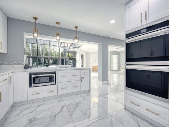 1030 SW 14th Ter, Fort Lauderdale FL 33312