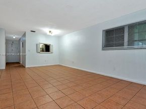 3033 NW 43rd Ave 109, Lauderdale Lakes FL 33313