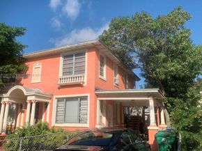 1775 SW 10th St, Miami FL 33135