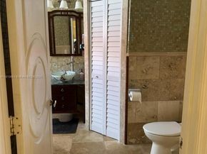 15048 SW 51st St, Davie FL 33331