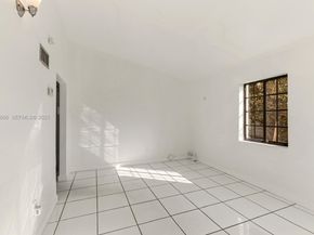 18141 NW 4th Ave, Miami Gardens FL 33169