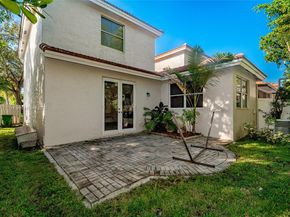 13155 NW 9th Ct, Pembroke Pines FL 33028