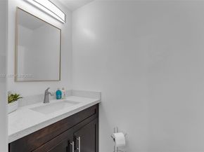 3214 SE 4th Ct, Homestead FL 33033