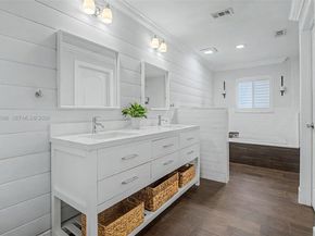2081 Augusta, Weston FL 33326