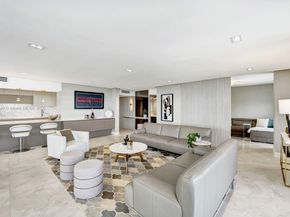 19667 Turnberry Way 27J, Aventura FL 33180