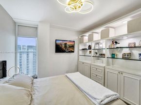 19667 Turnberry Way 27J, Aventura FL 33180