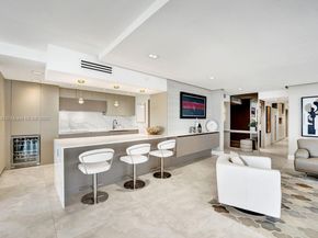 19667 Turnberry Way 27J, Aventura FL 33180