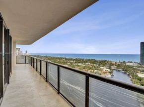 19667 Turnberry Way 27J, Aventura FL 33180