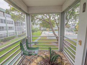 2761 Taft St 204, Hollywood FL 33020