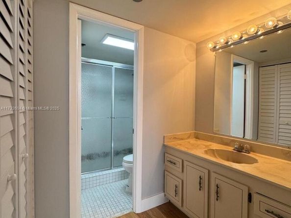 1200 Saint Charles Pl 419, Pembroke Pines FL 33026