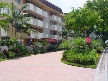 1800 Sans Souci Blvd