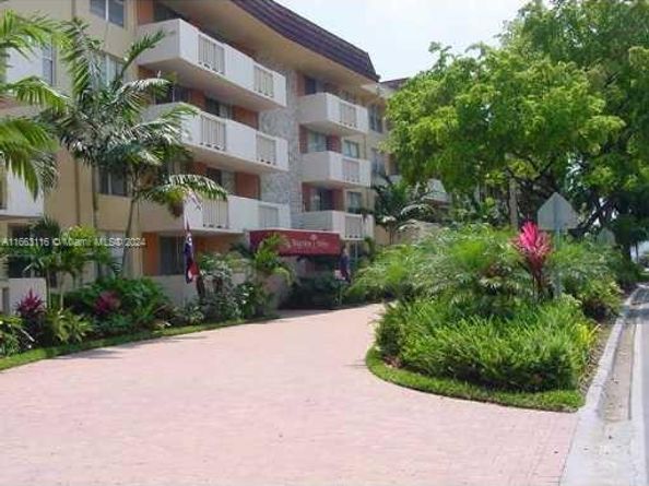 1800 Sans Souci Blvd 225, North Miami FL 33181