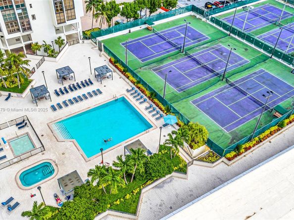 1925 Brickell Ave D1108, Miami FL 33129