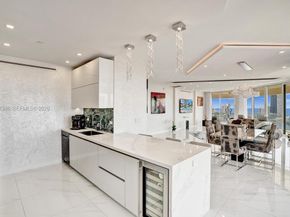 2800 Island Blvd 3005, Aventura FL 33160