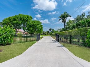 12851 Luray Rd, Southwest Ranches FL 33330
