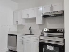 Undisclosed Address #A11998190, North Miami FL 33168