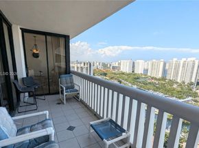 1000 W Island Blvd 2908, Aventura FL 33160