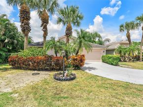 800 Clearbrook Park Cir, Delray Beach FL 33445