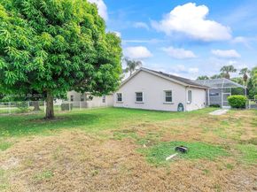 800 Clearbrook Park Cir, Delray Beach FL 33445