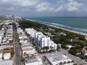 7600 Collins Ave 709, Miami Beach FL 33141