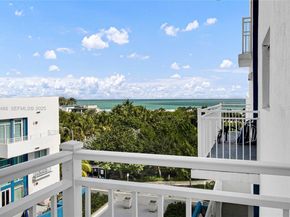 7600 Collins Ave 709, Miami Beach FL 33141