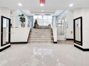 7600 Collins Ave 709, Miami Beach FL 33141