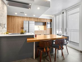 7600 Collins Ave 709, Miami Beach FL 33141