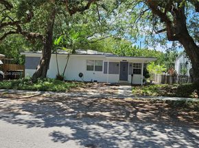 12120 NE 11th Pl, North Miami FL 33161