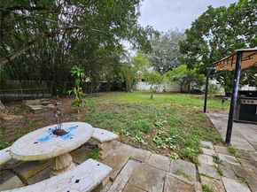 12120 NE 11th Pl, North Miami FL 33161