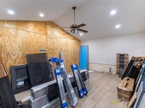 4555 Alton Rd, Miami Beach FL 33140