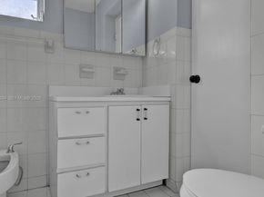 4820 SW 112th Ave, Miami FL 33165