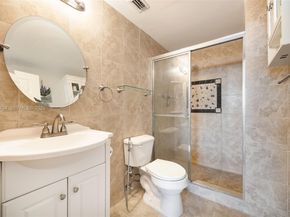 7441 Wayne Ave 2B, Miami Beach FL 33141