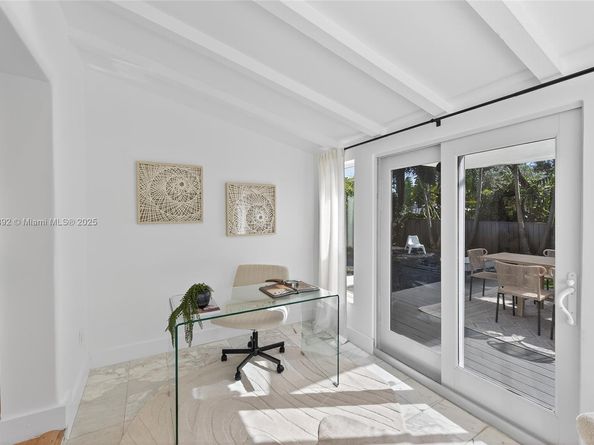 20 NW 93rd St, Miami Shores FL 33150