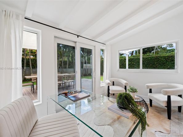 20 NW 93rd St, Miami Shores FL 33150