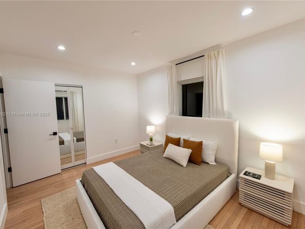 20 NW 93rd St, Miami Shores FL 33150