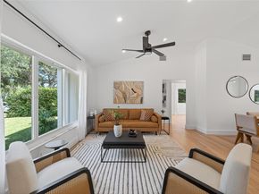 20 NW 93rd St, Miami Shores FL 33150