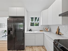 20 NW 93rd St, Miami Shores FL 33150