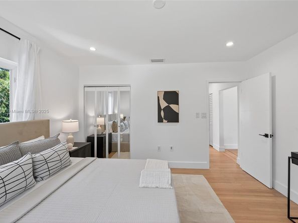 20 NW 93rd St, Miami Shores FL 33150