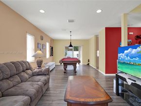 2064 NE 35th Ave, Homestead FL 33033