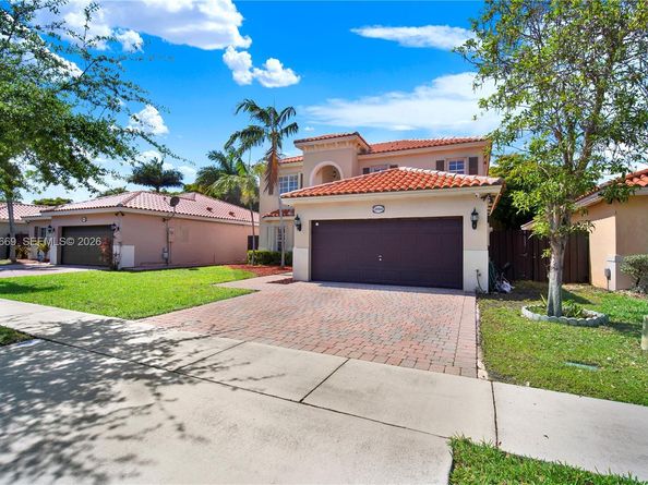 2064 NE 35th Ave, Homestead FL 33033