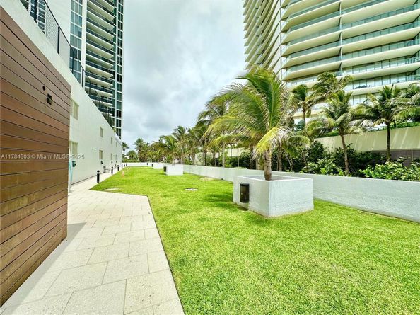 18911 Collins Ave 405, Sunny Isles Beach FL 33160
