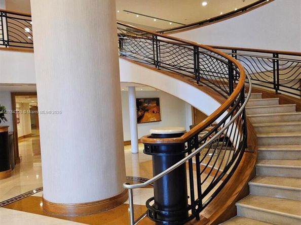18911 Collins Ave 405, Sunny Isles Beach FL 33160